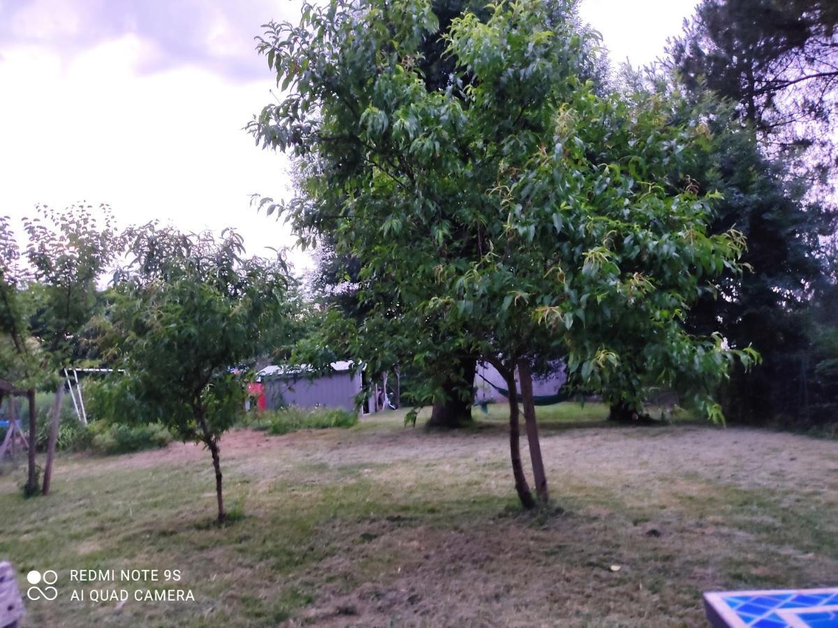 Отель Lulu Castelmoron-sur-Lot Экстерьер фото